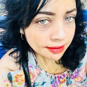 Meet your Posher, Denny